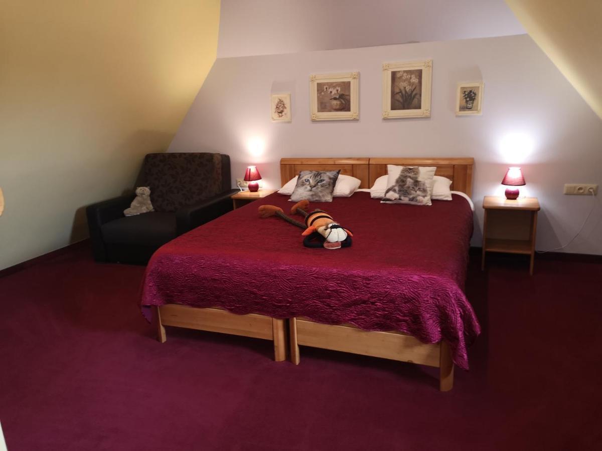 Hotel Senlici Jelgava Eksteriør bilde