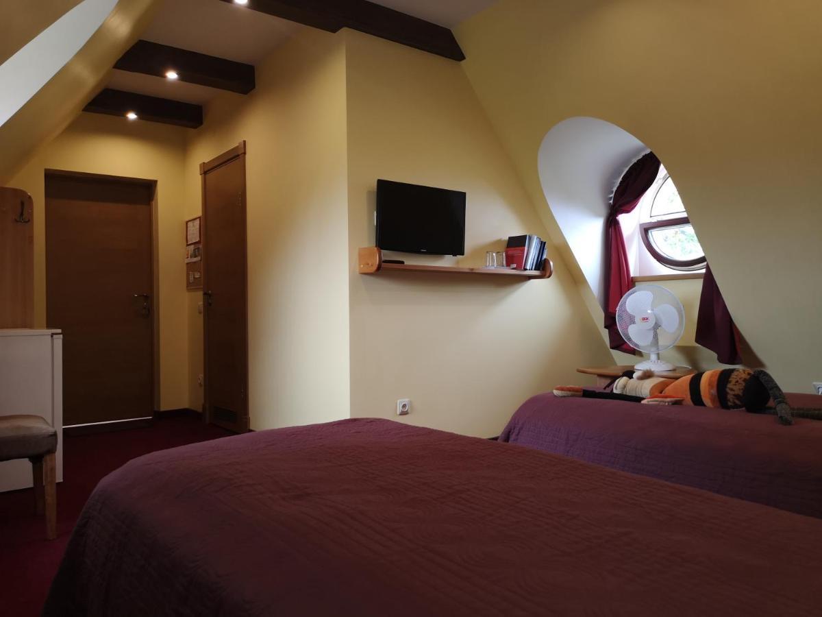 Hotel Senlici Jelgava Eksteriør bilde